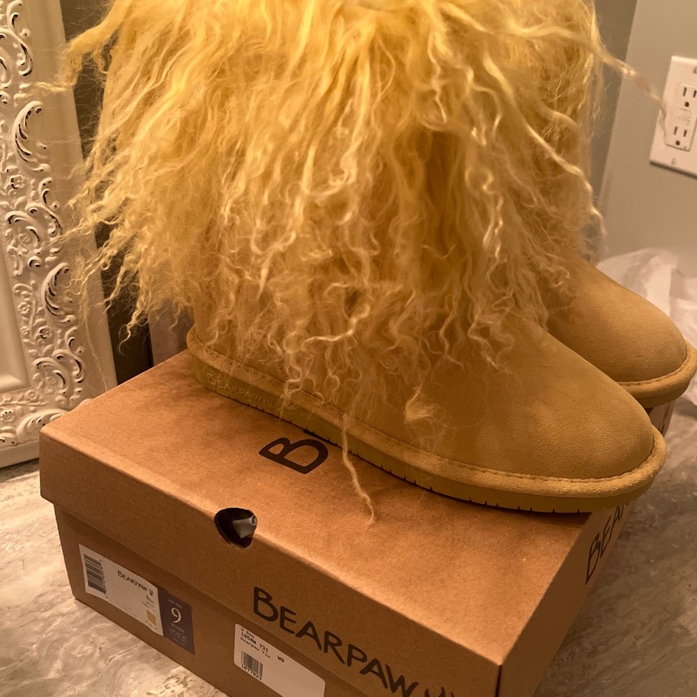 NEW Wool, Bearpaw  Boo Yellow Furry Boots